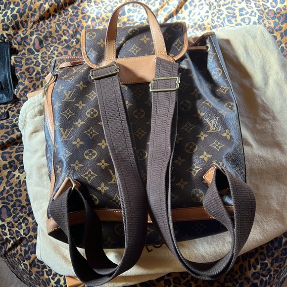 Louis Vuitton Bosphore Back Pack - Picture 4 of 6